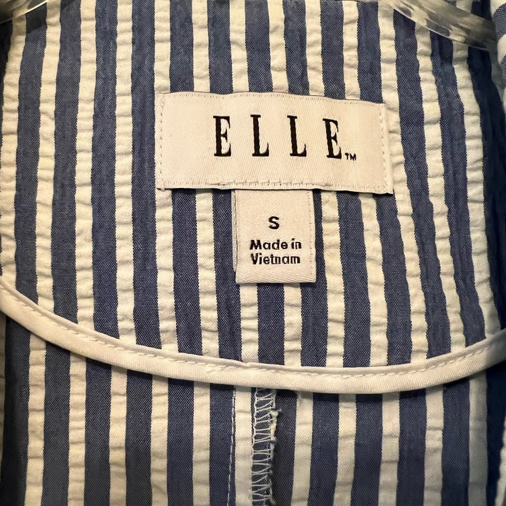 Elle Blue and White Striped Seersucker Blazer Women’s Size Small - Picture 2 of 4
